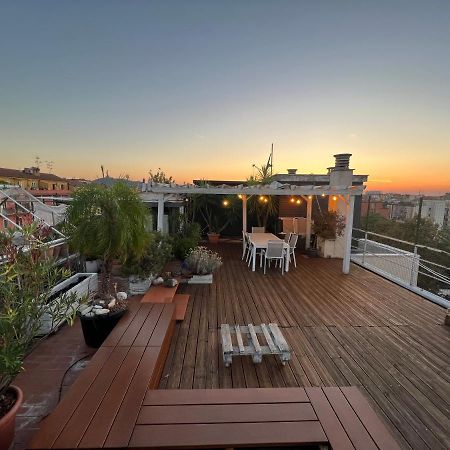 Apartamento Rooftop In Historical Center Bolonia Exterior foto