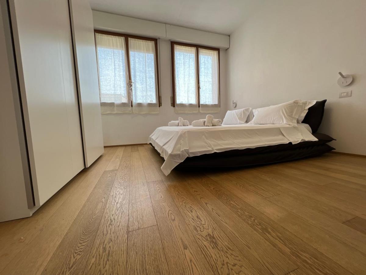 Apartamento Rooftop In Historical Center Bolonia Exterior foto