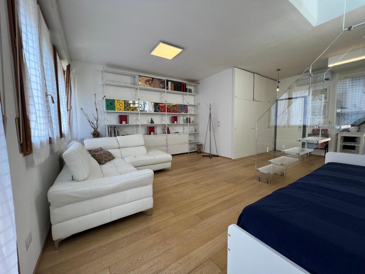 Apartamento Rooftop In Historical Center Bolonia Exterior foto