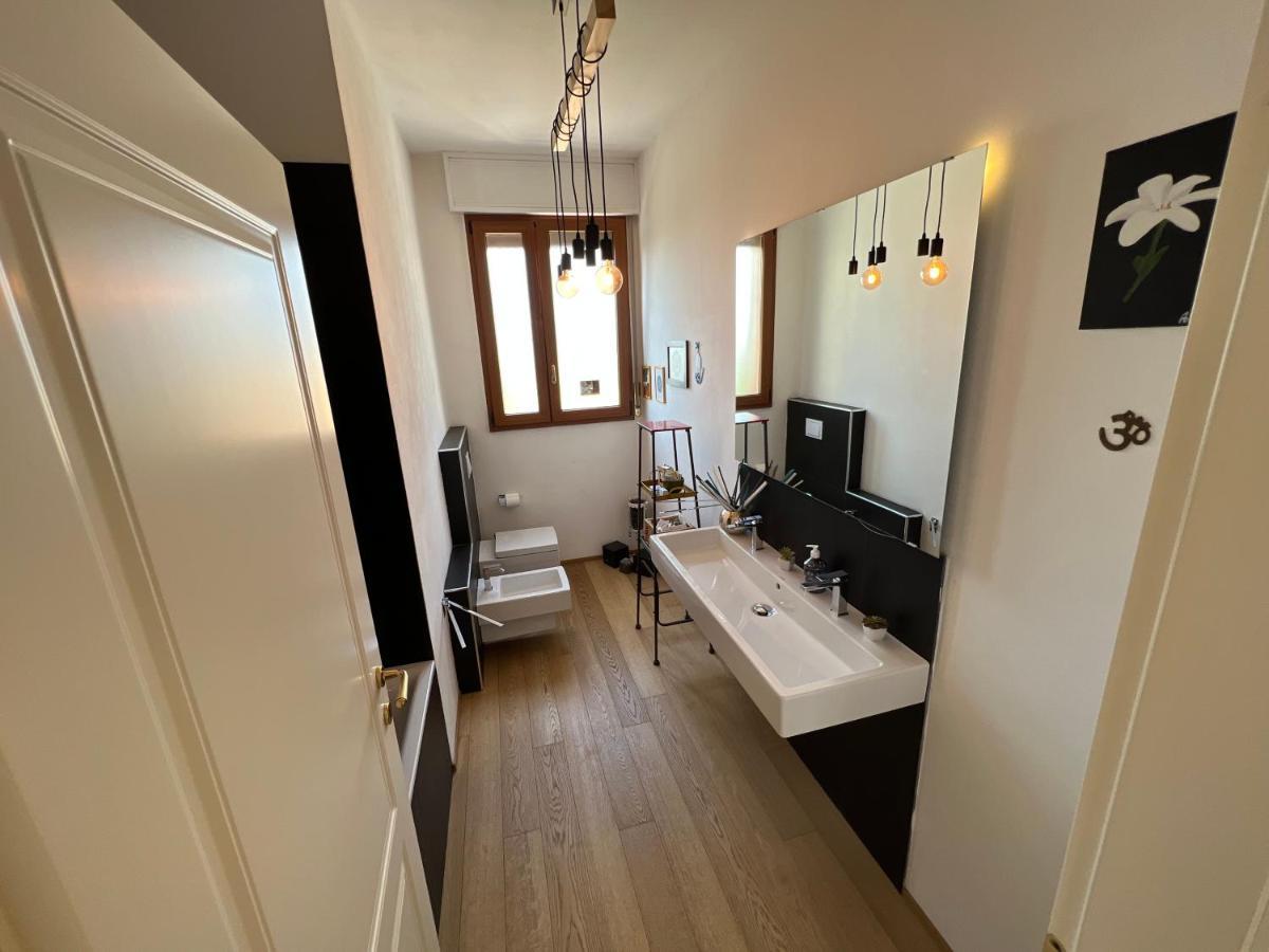 Apartamento Rooftop In Historical Center Bolonia Exterior foto